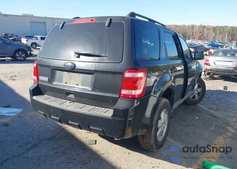 2011 Ford Escape Xlt z USA, uszkodzony, nr VIN 1FMCU0D75BKA57502